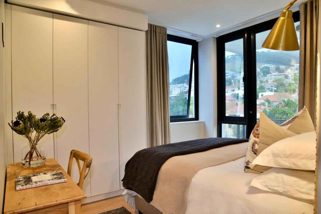 35 On Main By Stay In Luxury Kaapstad Buitenkant foto