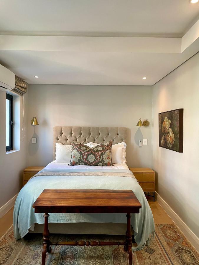 35 On Main By Stay In Luxury Kaapstad Buitenkant foto