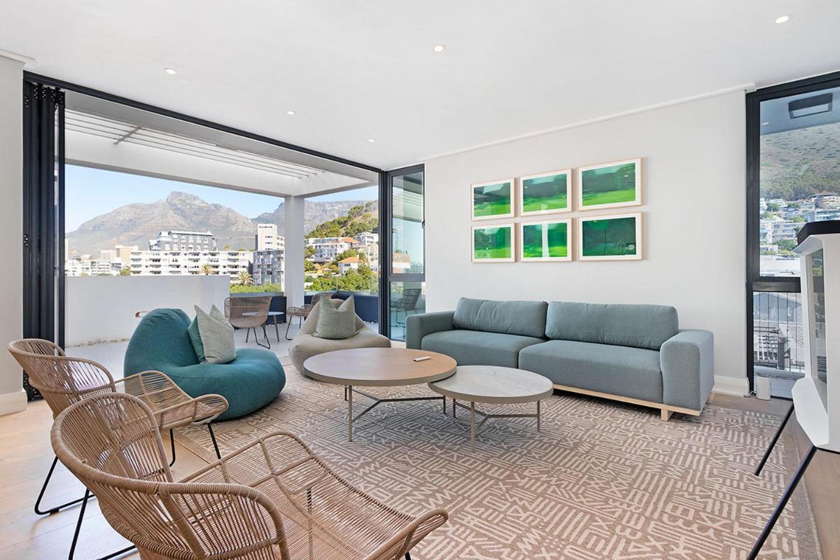 35 On Main By Stay In Luxury Kaapstad Buitenkant foto