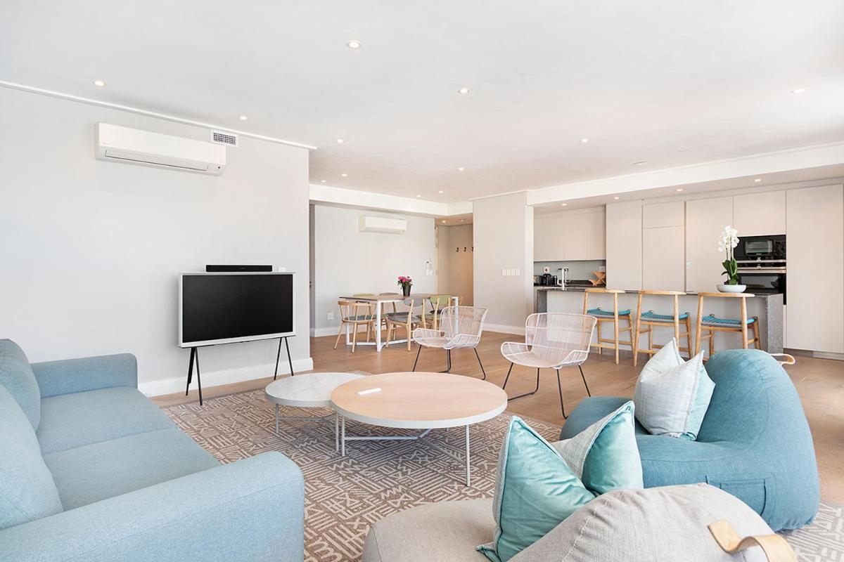 35 On Main By Stay In Luxury Kaapstad Buitenkant foto