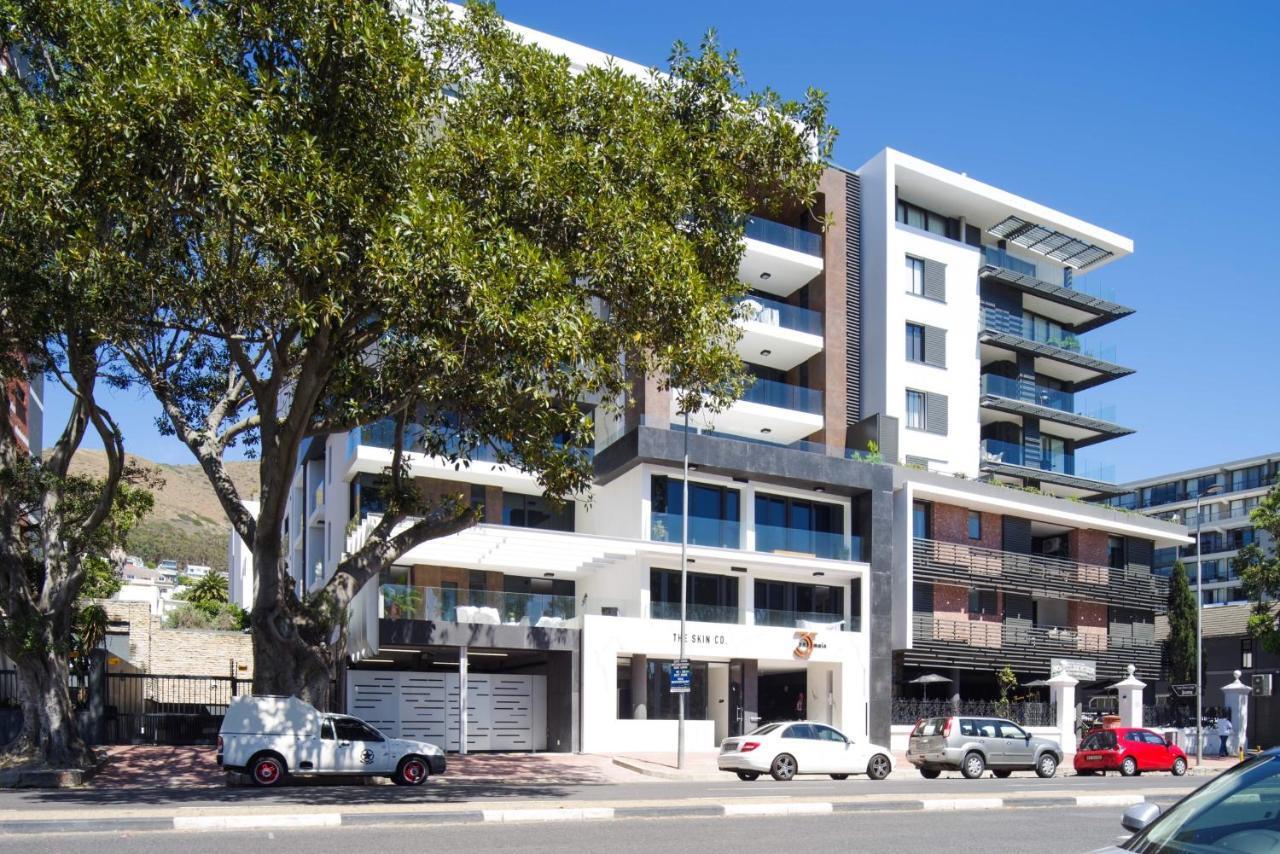 35 On Main By Stay In Luxury Kaapstad Buitenkant foto